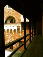 Oporów - zamek rycerski