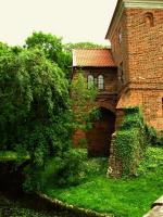 Oporów - zamek rycerski