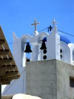 Grecja: Santorini - wyspa białych murów i błękitnych kopuł