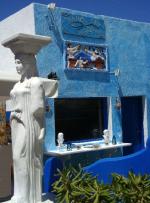 Grecja: Santorini - wyspa białych murów i błękitnych kopuł